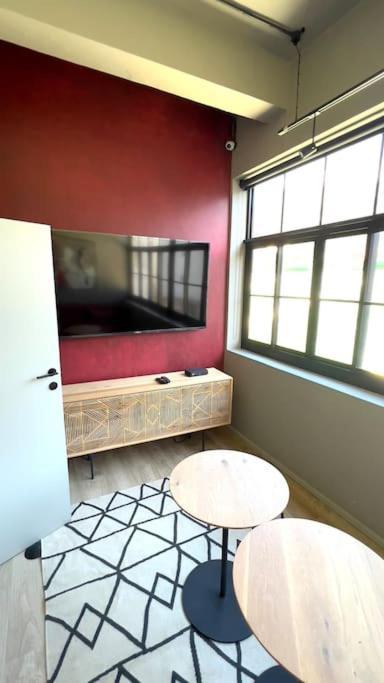 Luxury / Co_living / Views